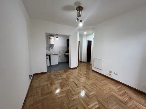 Departamento en Alquiler en Carapachay, $ 600.000