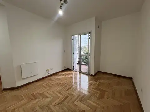Marcos Sastre 3500, Piso 2