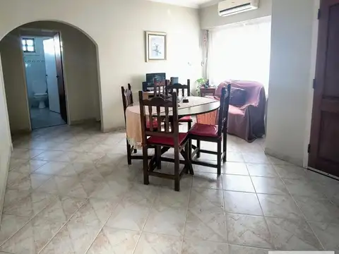 Casa en venta - 2 Dormitorios 2 Baños - Tolosa