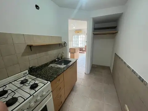 Departamento 3 ambientes con 1 baño