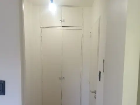 C Pellegrini Bis 2300, Piso 7