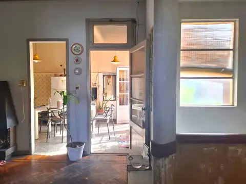 PH 220 m2 en Barracas con balcón, patio y terraza Venta