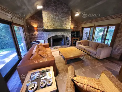 Casa en Alquiler Temporal de 4 dormitorios