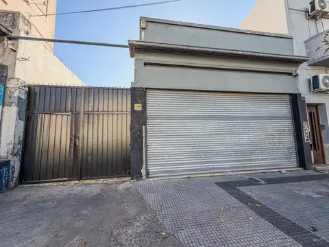 Alquiler - Local - Avellaneda - sobre Av. Irigoyen