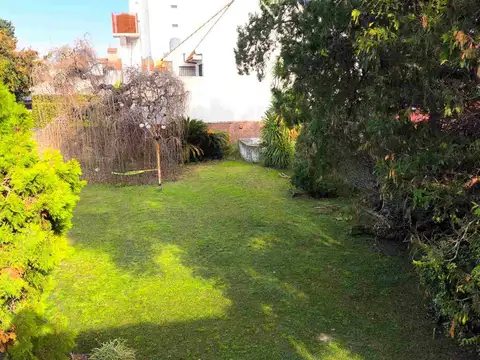 Casa 6 ambientes con 4 baños