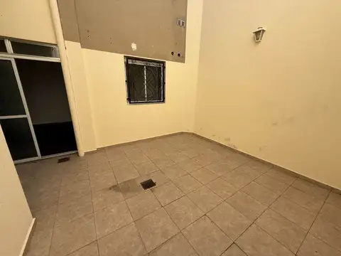 Depto Tipo Casa en Alquiler de 3 dormitorios