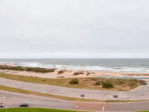 RAMBLA BRAVA 100, Piso 7