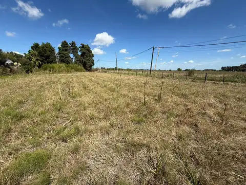VENTA TERRENO DE 1.530 MTS 2 - BARRIO PARQUE EXALTACION, PARADA ROBLES.