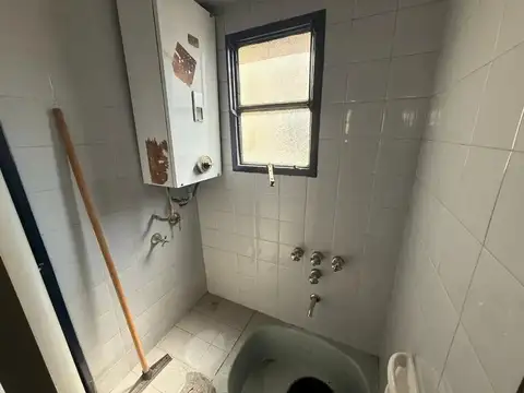 Esmeralda 700, Piso 11