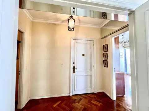 Departamento en Alquiler de 5 ambientes