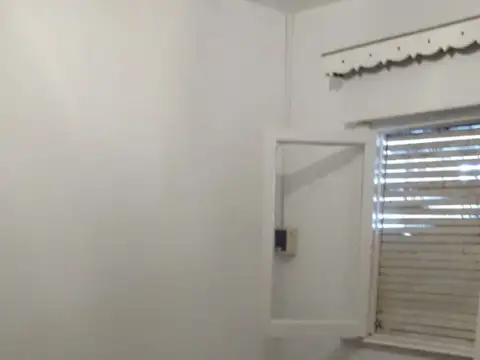 Venta de Chalet con dependencia en Paso del Rey.