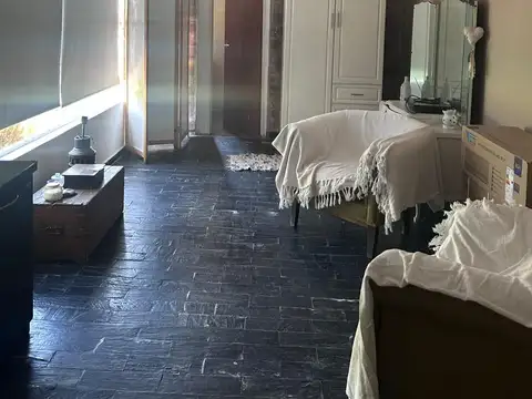 Casa en venta de 3 dormitorios con patio y pileta en Villa Belgrano