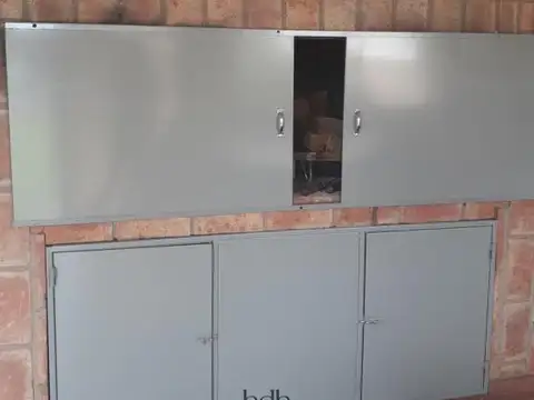 Casa 4 ambientes con 3 baños