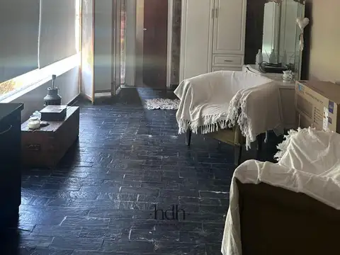 Casa en venta de 3 dormitorios con patio y pileta en Villa Belgrano