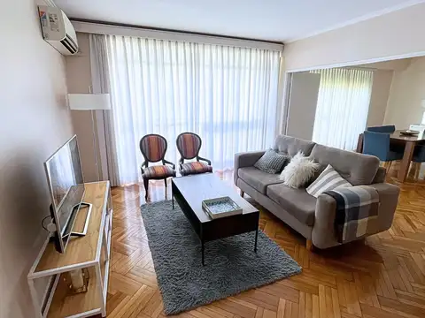 Larrea al 1200, entre Arenales y Beruti