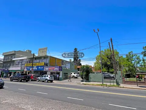 AV.PRES.JUAN DOMINGO PERON 23800