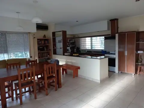Casa apta crédito en Venta en General Las Heras, Buenos Aires