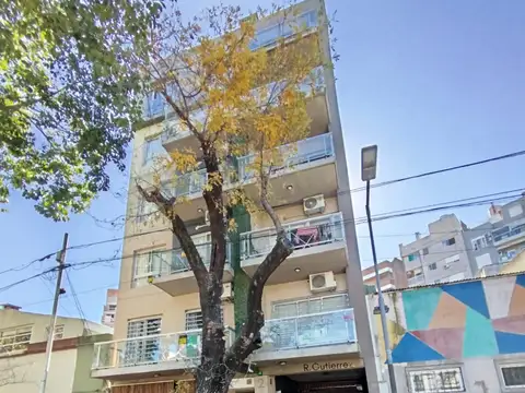 Departamento en Alquiler en Villa del Parque, $ 600.000
