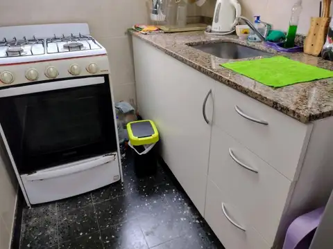Depto Tipo Casa en Venta 70 años