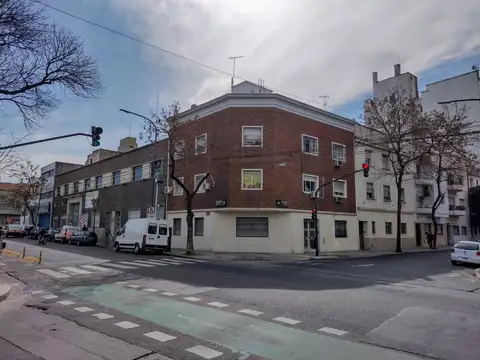 Thomás Alva Edison 200