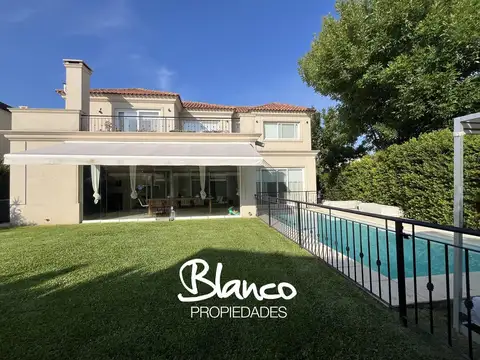 Casa  en Venta en Ayres Plaza, Pilar, G.B.A. Zona Norte
