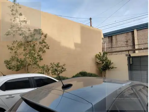 Oficina en Venta en Villa Sarmiento, USD 320.000