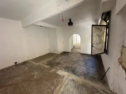 Local en Alquiler en Saavedra, USD 2.500