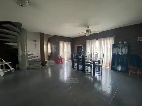 Casa en Venta de 5 dormitorios
