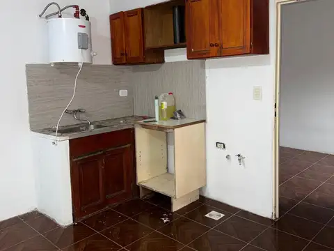 Casa en Alquiler en Maquinista Savio, $ 600.000