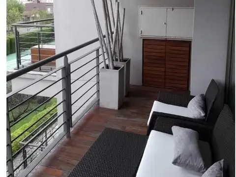 Departamento en Venta en Countries y Barrios Cerrados en San Isidro, USD 450.000