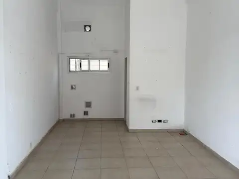 Local en Alquiler en Centro, $ 900.000