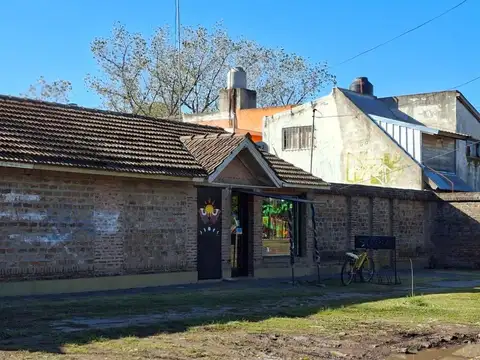Local en Venta en Longchamps, USD 230.000