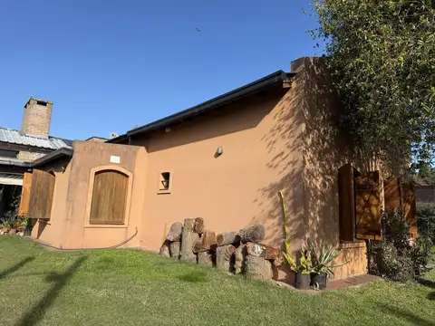 Casa en Venta con 5 cocheras