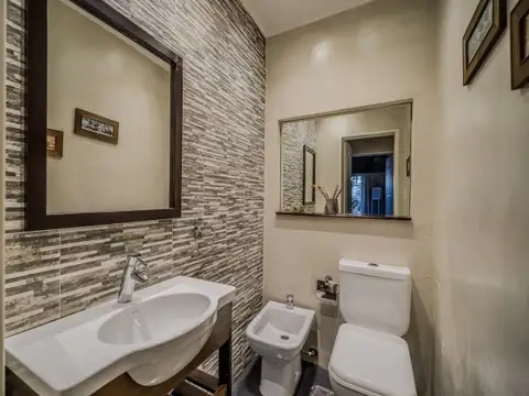 Casa en Saavedra con Jardín + Pileta + Quincho + Sauna