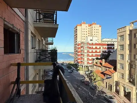 Departamento 4 ambientes con 3 baños