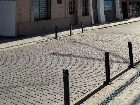 Mendoza al 700