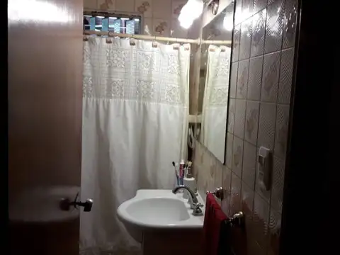 Casa en Venta en Martin Coronado, USD 168.000