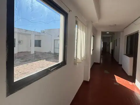 Local en Venta 30 años