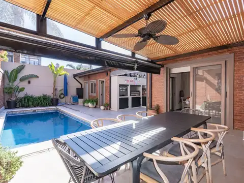 VENTA CASA 5 AMBIENTES PILETA  VILLA DEVOTO
