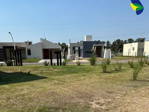 Terreno en Venta 26  mts Fondo