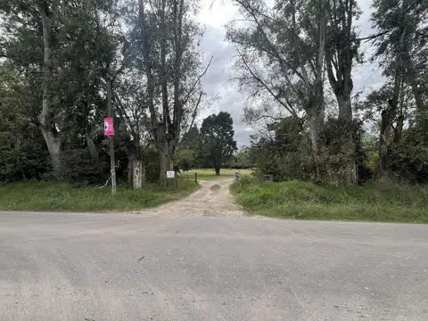 Terreno en Venta en La Lonja, USD 2.100.000