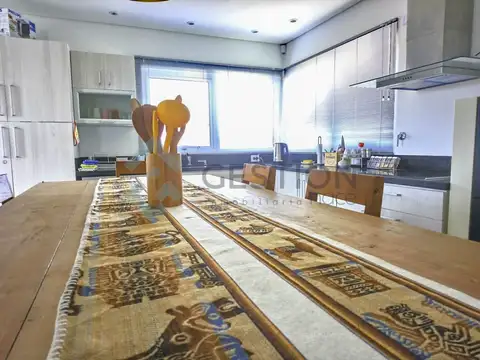 Casa en Potrero de Garay , Barrio ¨ Puerto Del Aguila ¨ - Vista al Lago