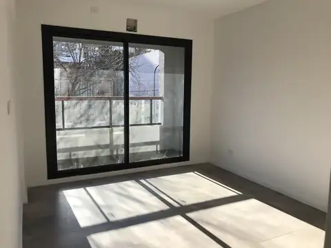 av crisologo larralde 1600, Piso 2