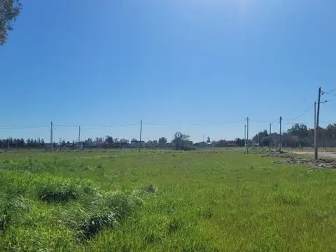 Terreno en Venta 20  mts Fondo