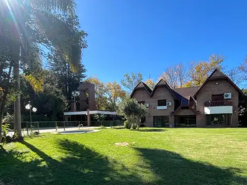 Del Ombu 1600
