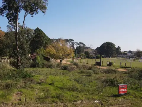 Venta de lote en Jardines De Cordoba - Punta del Este