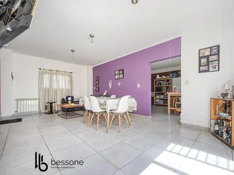 Depto Tipo Casa en Alquiler de 3 dormitorios