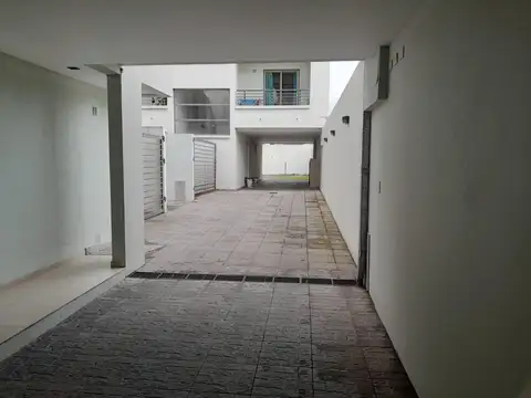 Cochera en alquiler - La Plata