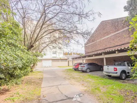 Local en Venta en La Comercial, USD 990.000