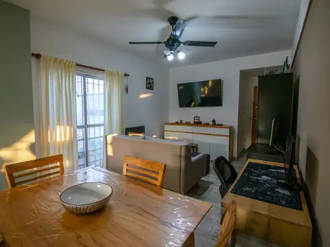Depto Tipo Casa en Venta de 3 ambientes